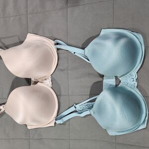 Elegant Lace Trimmed Bra Set - Blue and Cream